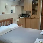 The New Swan Hotel